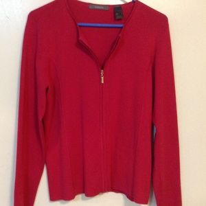 LIZ CLAIBORNE LARGE FUCHSIA ZIP FRONT SWEATER